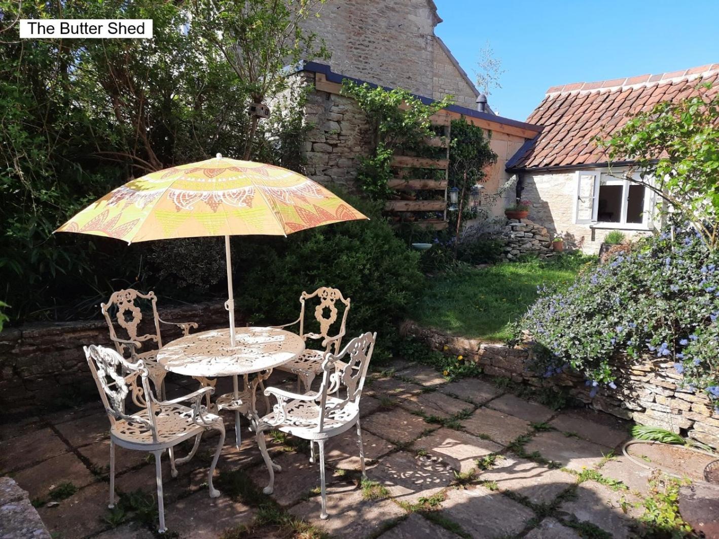 Cotswold Cottage Bed & Breakfast Luckington Экстерьер фото